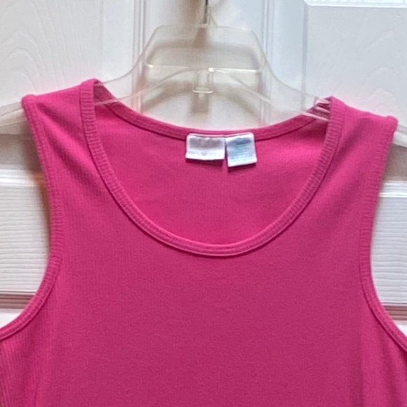 Pink Tank Top. - Picture 4 of 4